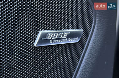 Позашляховик / Кросовер Audi Q7 2014 в 