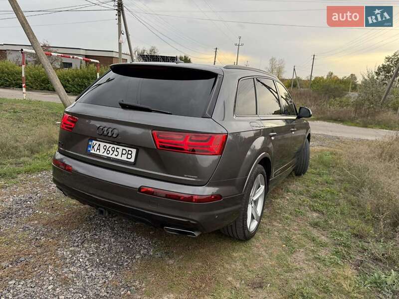 Внедорожник / Кроссовер Audi Q7 2019 в Днепре фото 7 Внедорожник / Кроссовер Audi Q7 2019 в Днепре
