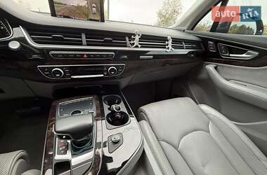 Внедорожник / Кроссовер Audi Q7 2019 в 