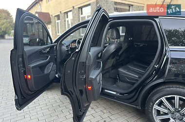 Позашляховик / Кросовер Audi Q7 2017 в 