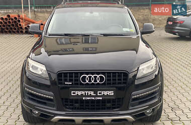 Позашляховик / Кросовер Audi Q7 2015 в 
