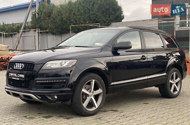 Позашляховик / Кросовер Audi Q7 2015 в 