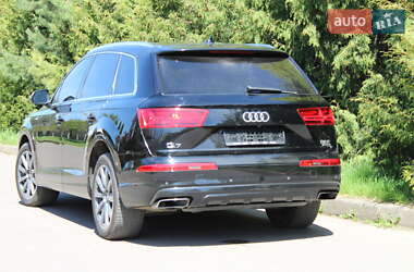 Внедорожник / Кроссовер Audi Q7 2018 в 