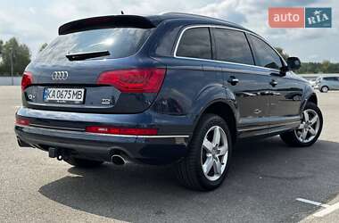 Внедорожник / Кроссовер Audi Q7 2013 в 
