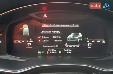 Позашляховик / Кросовер Audi Q7 2020 в 
