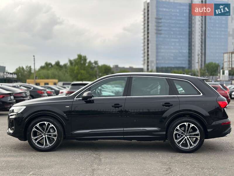 Позашляховик / Кросовер Audi Q7 2025 в Києві фото 3 Позашляховик / Кросовер Audi Q7 2025 в Києві
