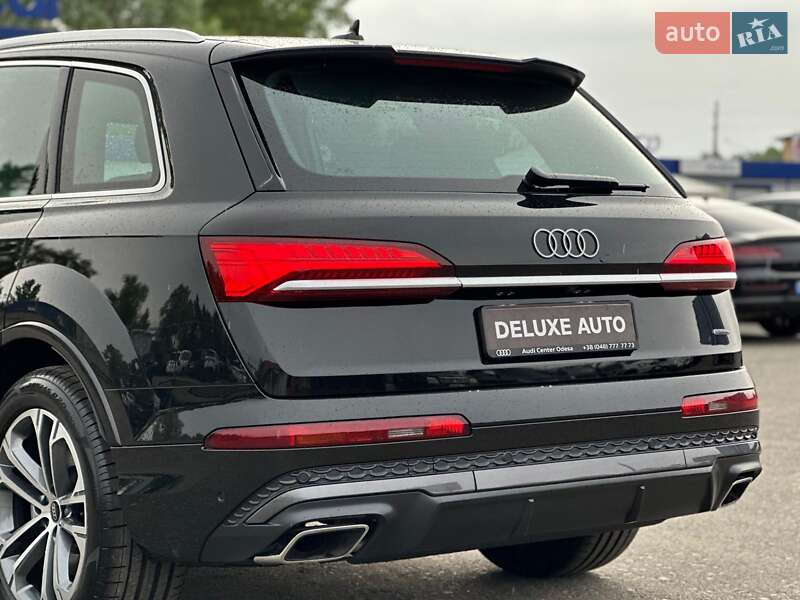 Позашляховик / Кросовер Audi Q7 2025 в Києві фото 16 Позашляховик / Кросовер Audi Q7 2025 в Києві