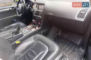 Позашляховик / Кросовер Audi Q7 2008 в 