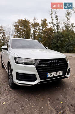 Позашляховик / Кросовер Audi Q7 2016 в Одесі