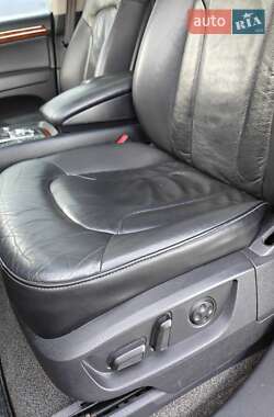 Позашляховик / Кросовер Audi Q7 2007 в 