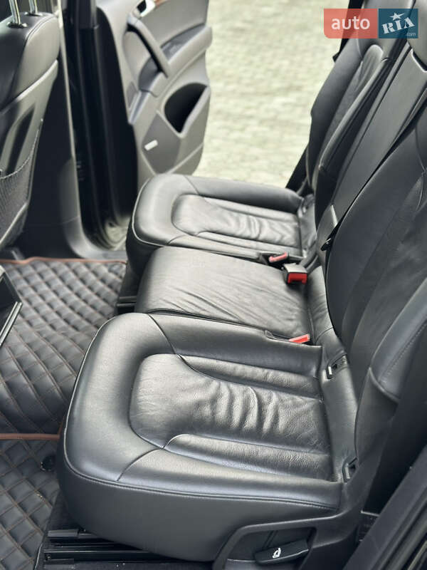 Внедорожник / Кроссовер Audi Q7 2012 в Львове