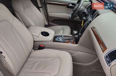 Позашляховик / Кросовер Audi Q7 2015 в 