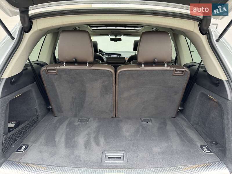 Внедорожник / Кроссовер Audi Q7 2015 в Сарнах