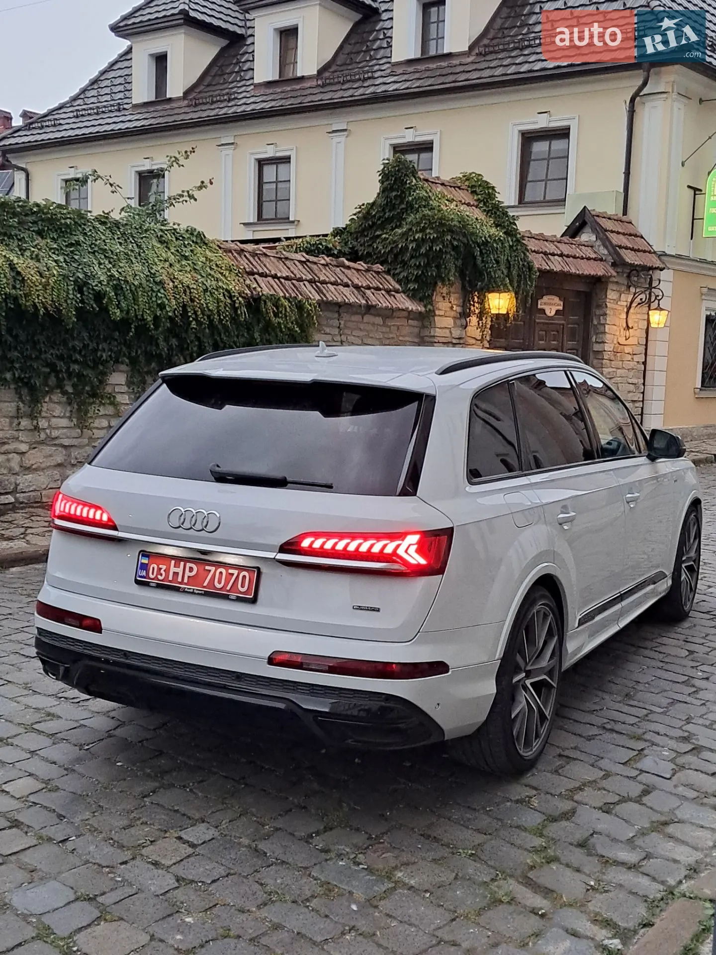 2020 Audi Q7 - мініатюра 10