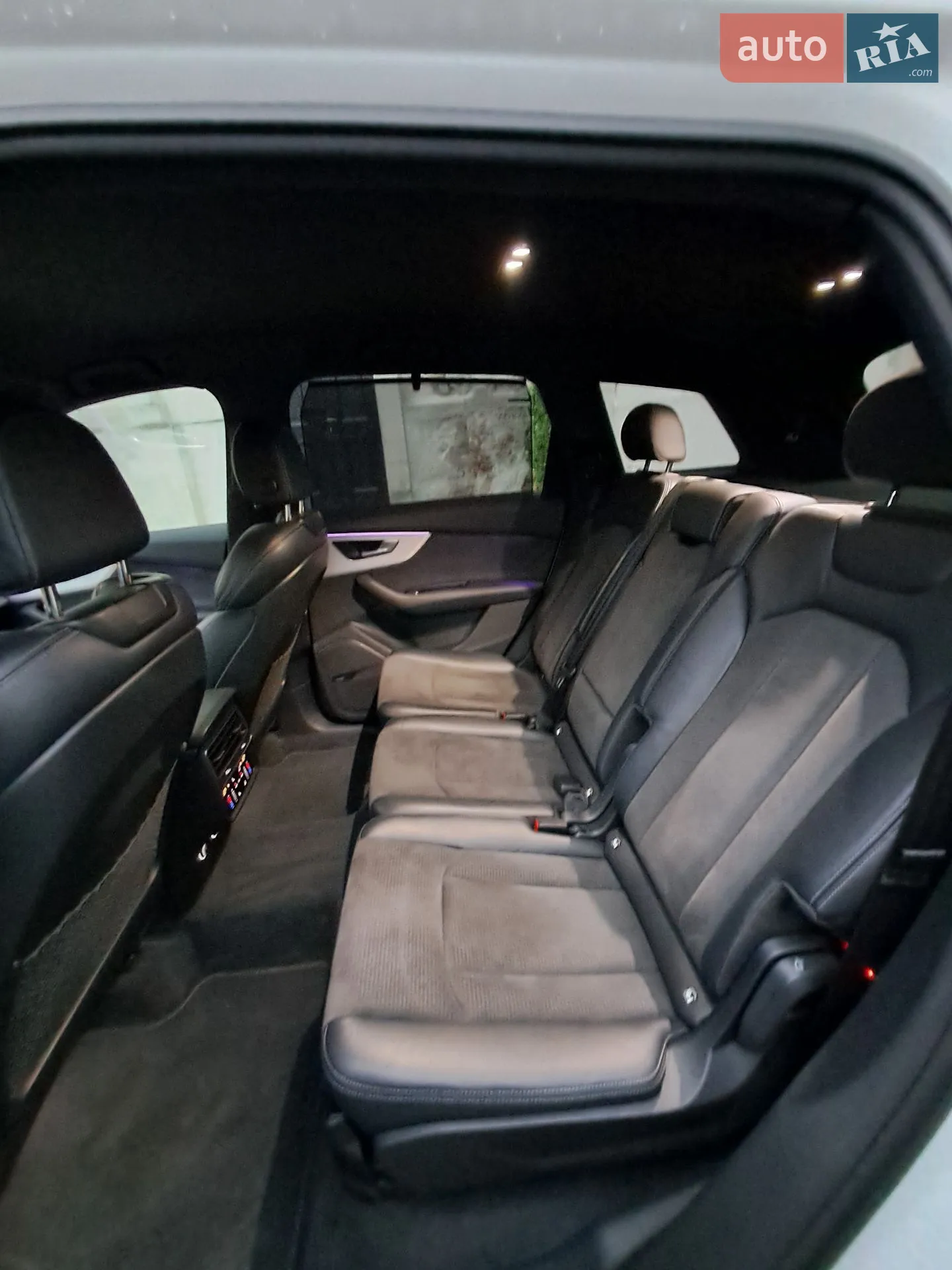 2020 Audi Q7 - мініатюра 24