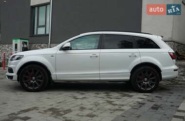 Внедорожник / Кроссовер Audi Q7 2013 в 