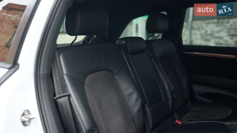 Внедорожник / Кроссовер Audi Q7 2013 в Львове