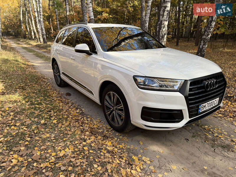 Позашляховик / Кросовер Audi Q7 2017 в Полтаві
