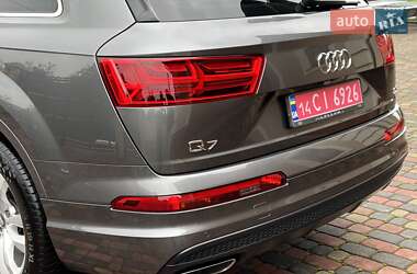Внедорожник / Кроссовер Audi Q7 2019 в 