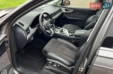 Внедорожник / Кроссовер Audi Q7 2019 в 