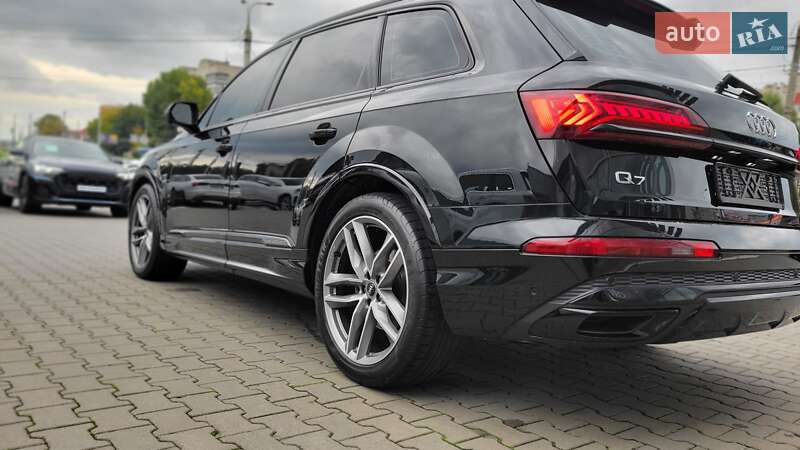 Позашляховик / Кросовер Audi Q7 2023 в Хмельницькому
