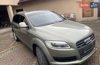 Позашляховик / Кросовер Audi Q7 2007 в 