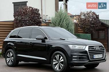 Позашляховик / Кросовер Audi Q7 2016 в 