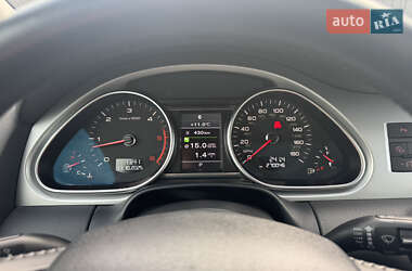 Позашляховик / Кросовер Audi Q7 2013 в 