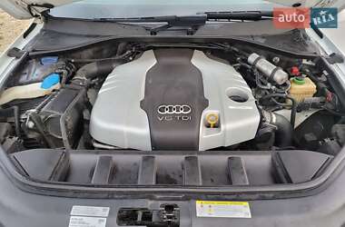 Позашляховик / Кросовер Audi Q7 2015 в 