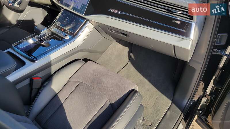 Позашляховик / Кросовер Audi Q7 2023 в Хмельницькому