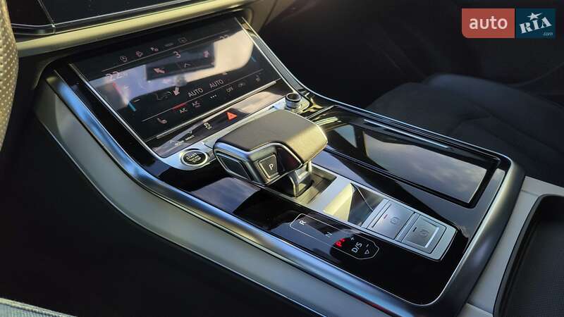 Позашляховик / Кросовер Audi Q7 2023 в Хмельницькому