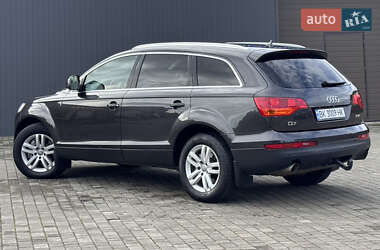 Позашляховик / Кросовер Audi Q7 2008 в 