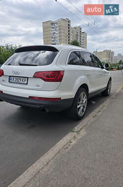 Внедорожник / Кроссовер Audi Q7 2013 в 