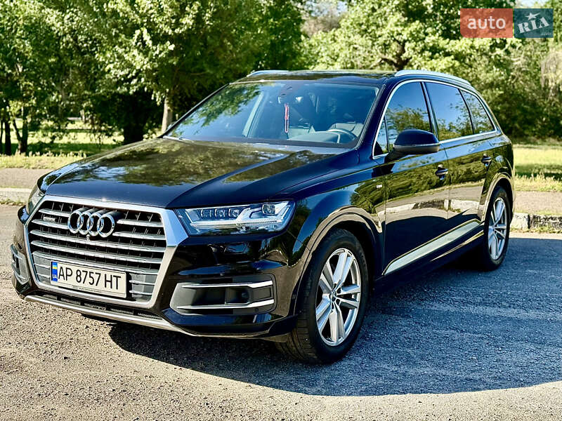 Позашляховик / Кросовер Audi Q7 2016 в Дніпрі фото 2 Позашляховик / Кросовер Audi Q7 2016 в Дніпрі