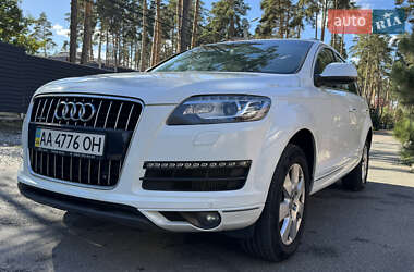 Внедорожник / Кроссовер Audi Q7 2013 в 