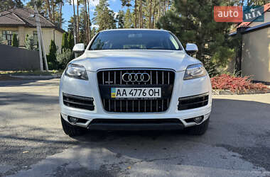 Внедорожник / Кроссовер Audi Q7 2013 в 