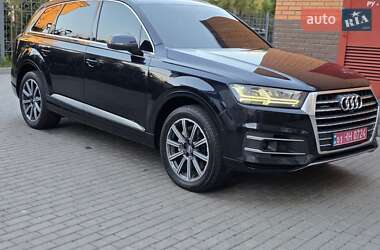 Позашляховик / Кросовер Audi Q7 2016 в 