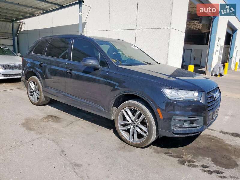 Внедорожник / Кроссовер Audi Q7 2018 в Луцке фото 3 Внедорожник / Кроссовер Audi Q7 2018 в Луцке