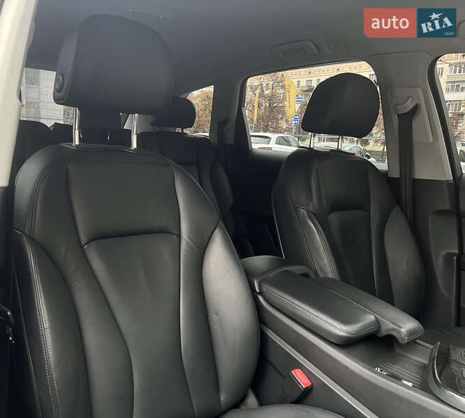 Позашляховик / Кросовер Audi Q7 2017 в Києві