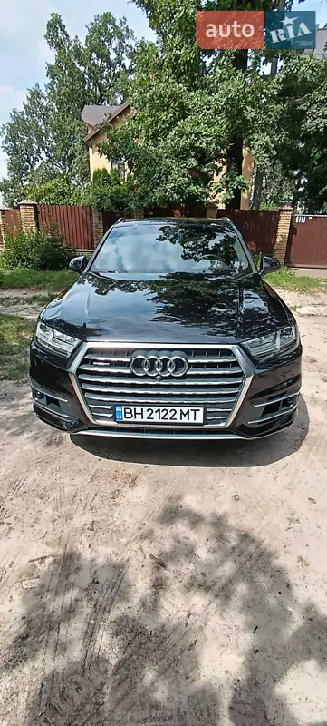 Audi Q7 2016