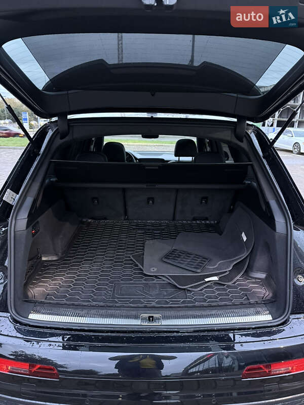 Позашляховик / Кросовер Audi Q7 2015 в Львові фото 31 Позашляховик / Кросовер Audi Q7 2015 в Львові