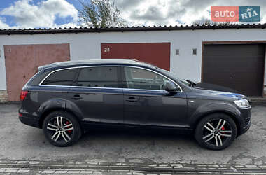 Позашляховик / Кросовер Audi Q7 2006 в 
