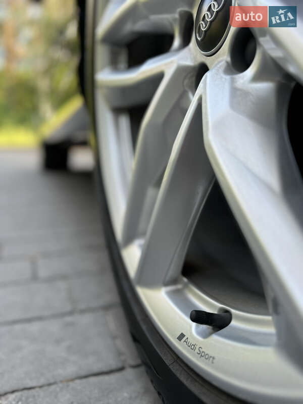 Внедорожник / Кроссовер Audi Q7 2017 в Львове