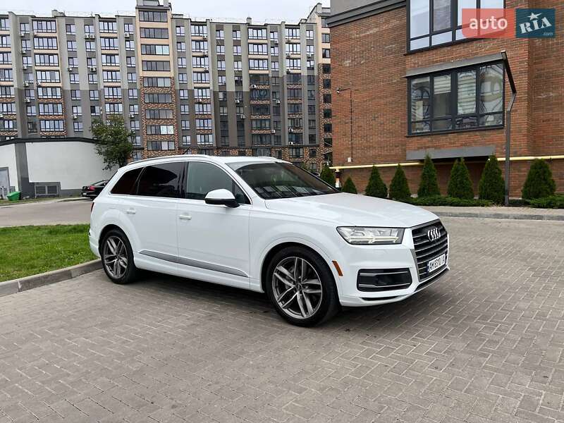 Внедорожник / Кроссовер Audi Q7 2017 в Киеве фото 23 Внедорожник / Кроссовер Audi Q7 2017 в Киеве
