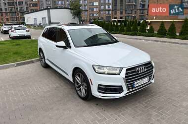 Позашляховик / Кросовер Audi Q7 2017 в Києві