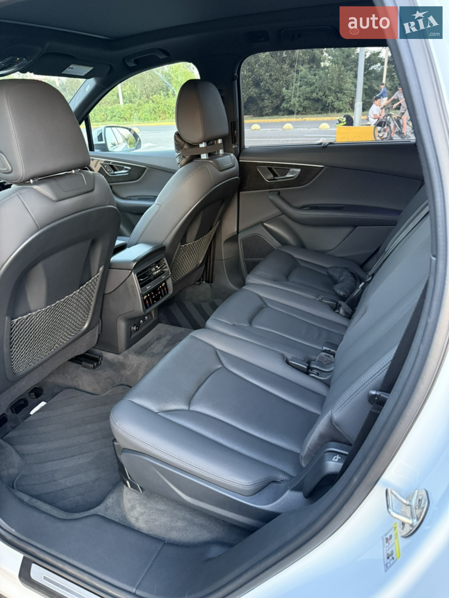 2020 Audi Q7 - мініатюра 17