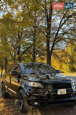 Внедорожник / Кроссовер Audi Q7 2013 в 