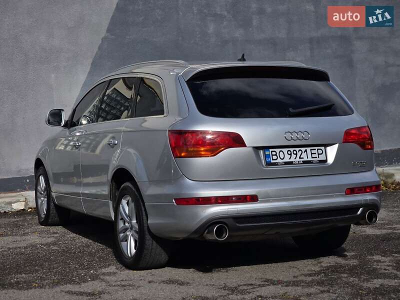Внедорожник / Кроссовер Audi Q7 2006 в Тернополе