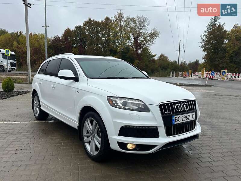 Внедорожник / Кроссовер Audi Q7 2011 в Золочеве