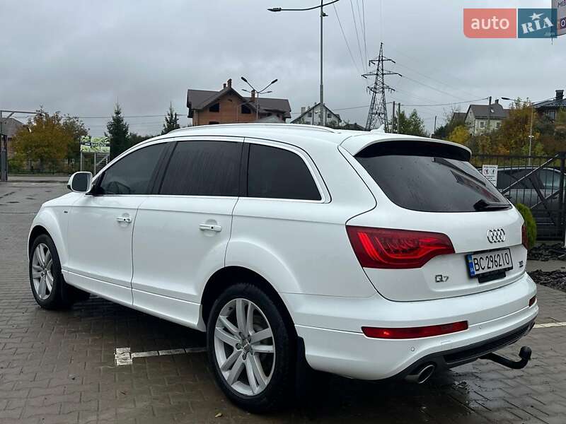 Внедорожник / Кроссовер Audi Q7 2011 в Золочеве